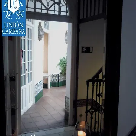 Pensión Union Campana Sevilla